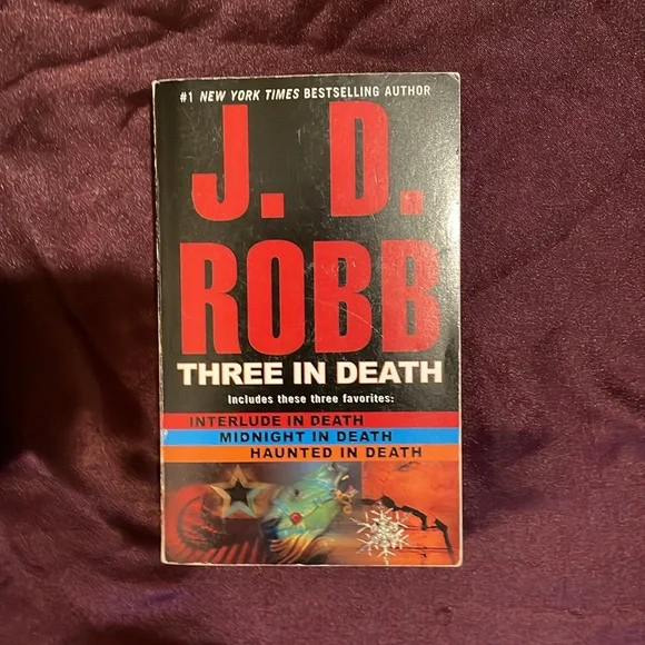 J.D. Robb Book Collection - Picture 7 of 9